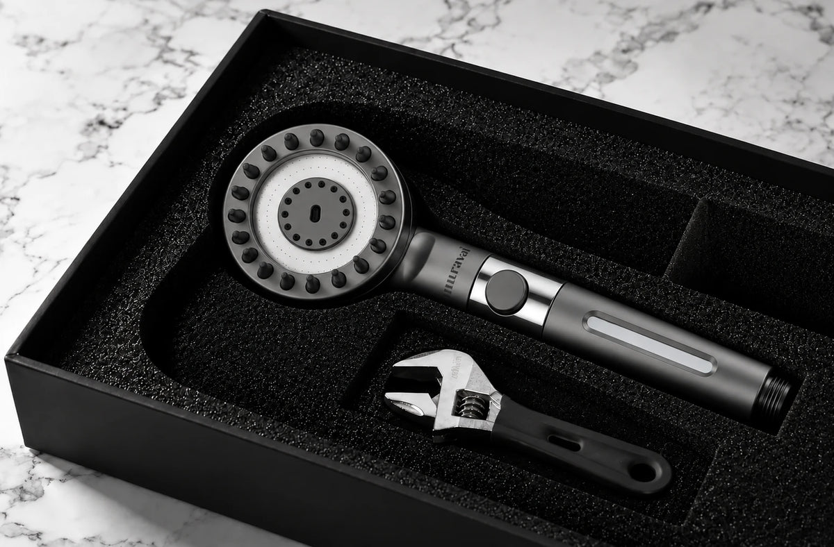 THE FILTERED SHOWERHEAD™